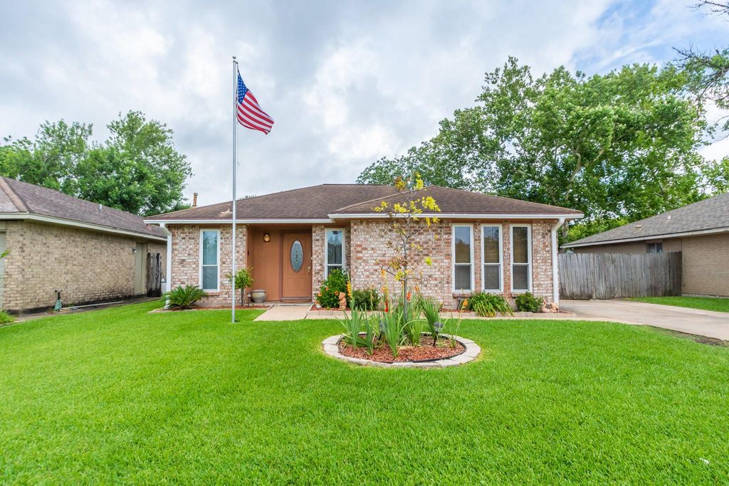 1714 Magnolia Drive, Pasadena, TX 77503
