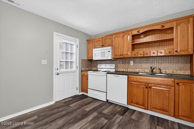 5605 Norton Ave, Louisville, KY 40213