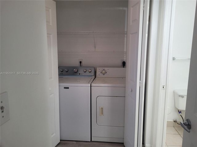 7910 N Nob Hill Rd 105, Tamarac, FL 33321