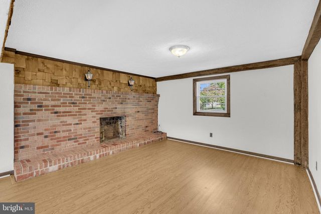 15115 OAKS RD, Charlotte Hall, MD 20622