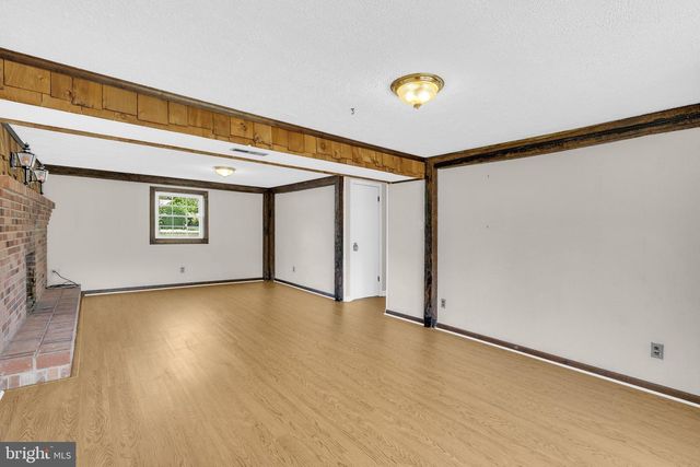 15115 OAKS RD, Charlotte Hall, MD 20622