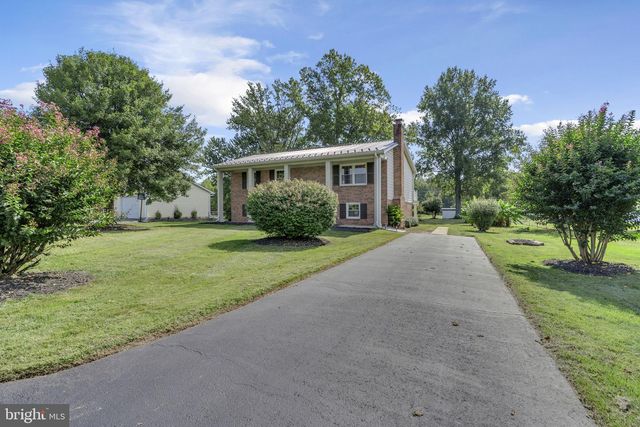 15115 OAKS RD, Charlotte Hall, MD 20622