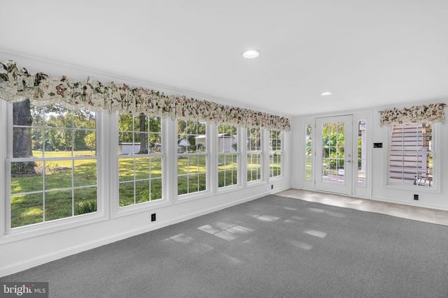 15115 OAKS RD, Charlotte Hall, MD 20622