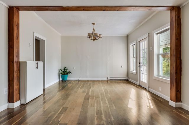 101 Patricks Aly, Liberty Hill, TX 78642
