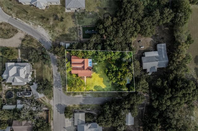 101 Patricks Aly, Liberty Hill, TX 78642