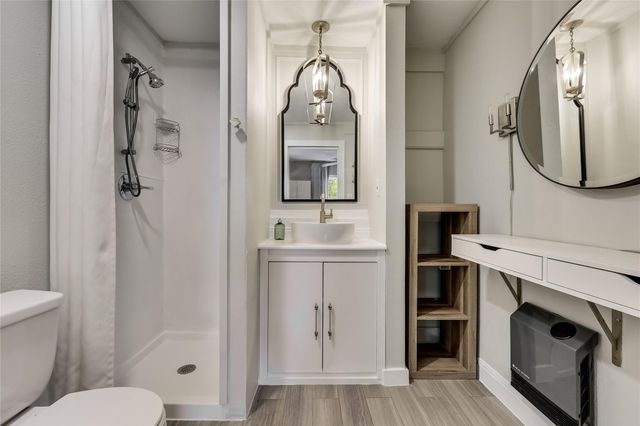 101 Patricks Aly, Liberty Hill, TX 78642