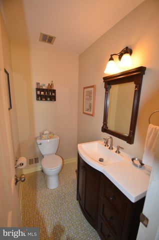 901 LEE AVE, Sykesville, MD 21784