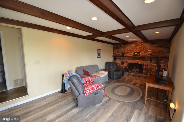 901 LEE AVE, Sykesville, MD 21784