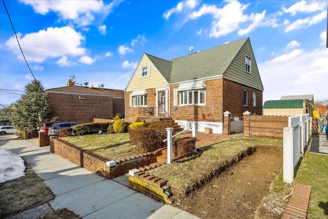 5739 78th Street, Middle Village, NY 11379