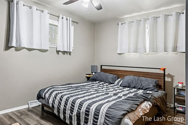 5328 Lindenwood Street, Kalamazoo, MI 49004