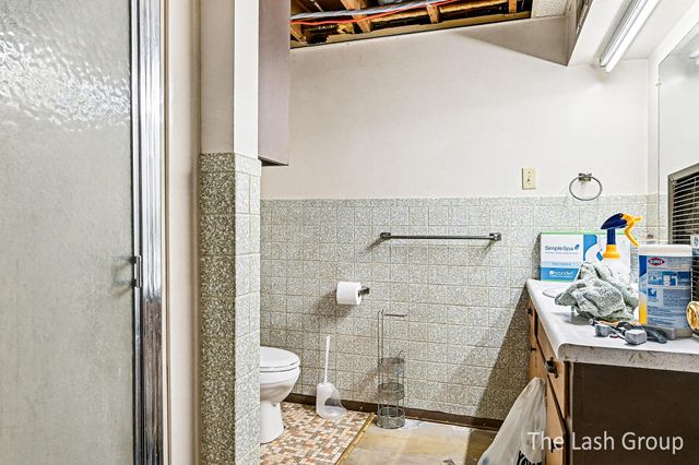 5328 Lindenwood Street, Kalamazoo, MI 49004