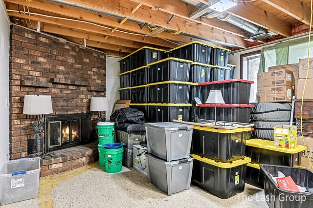 5328 Lindenwood Street, Kalamazoo, MI 49004