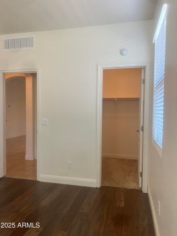 36018 N RICHARDSON Drive, San Tan Valley, AZ 85143