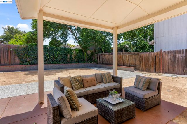 277 SHORE RD., Bay Point, CA 94565