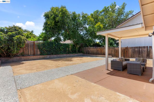 277 SHORE RD., Bay Point, CA 94565