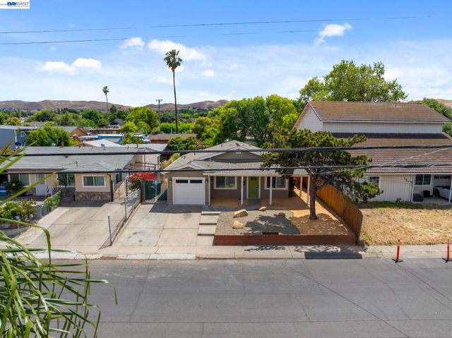 277 SHORE RD., Bay Point, CA 94565