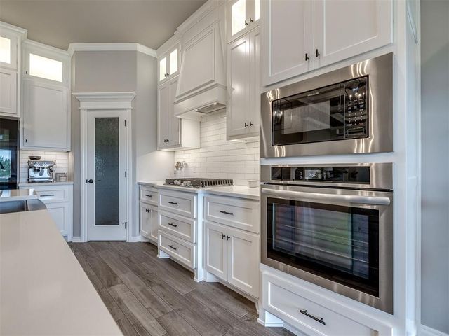 9108 Taggert Lane, Yukon, OK 73099
