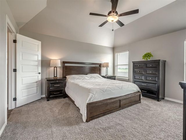 9108 Taggert Lane, Yukon, OK 73099