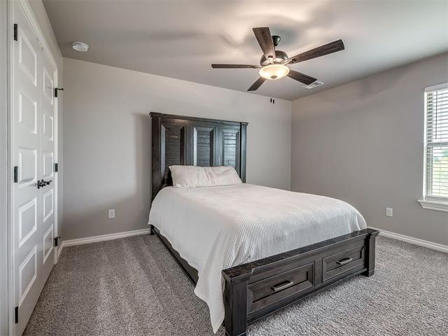 9108 Taggert Lane, Yukon, OK 73099