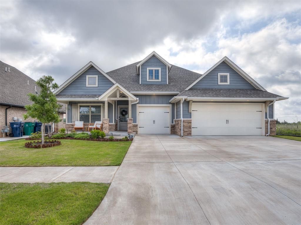 9108 Taggert Lane, Yukon, OK 73099