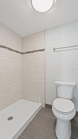 670 LAKE VILLAS DRIVE C, Altamonte Springs, FL 32701