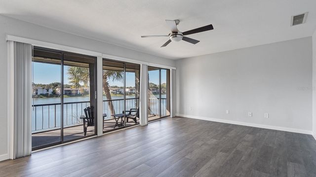 670 LAKE VILLAS DRIVE C, Altamonte Springs, FL 32701