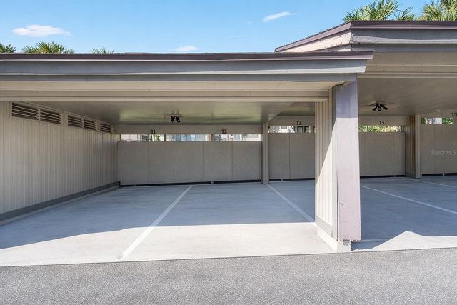 670 LAKE VILLAS DRIVE C, Altamonte Springs, FL 32701