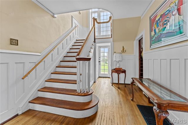 30 Kingsbury Place, St Louis, MO 63112
