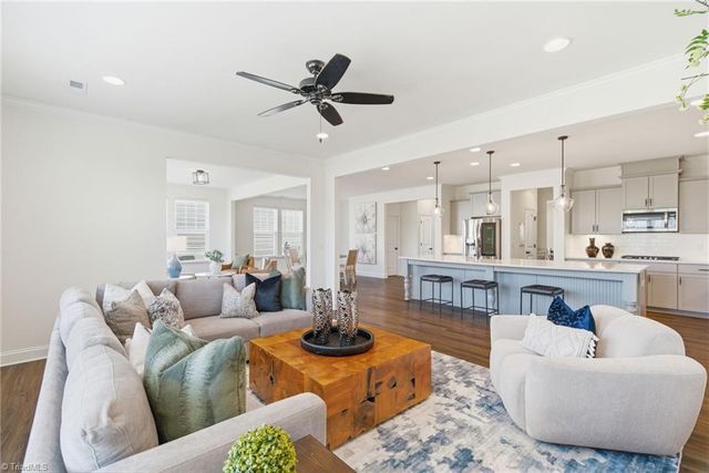 1168 Cardross Street, Burlington, NC 27215