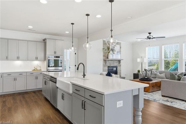 1168 Cardross Street, Burlington, NC 27215