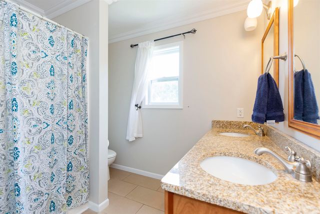 50562 Trammell Drive, South Bend, IN 46637