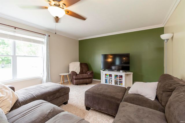 50562 Trammell Drive, South Bend, IN 46637