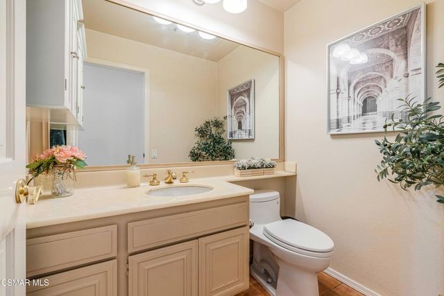 652 Stonebrook Street, Simi Valley, CA 93065