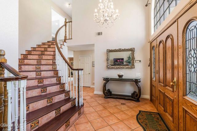 652 Stonebrook Street, Simi Valley, CA 93065