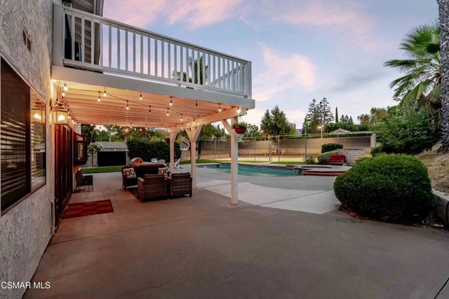 652 Stonebrook Street, Simi Valley, CA 93065