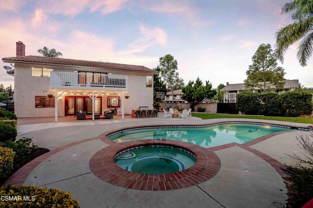 652 Stonebrook Street, Simi Valley, CA 93065