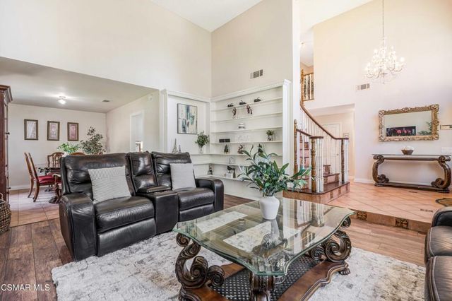 652 Stonebrook Street, Simi Valley, CA 93065