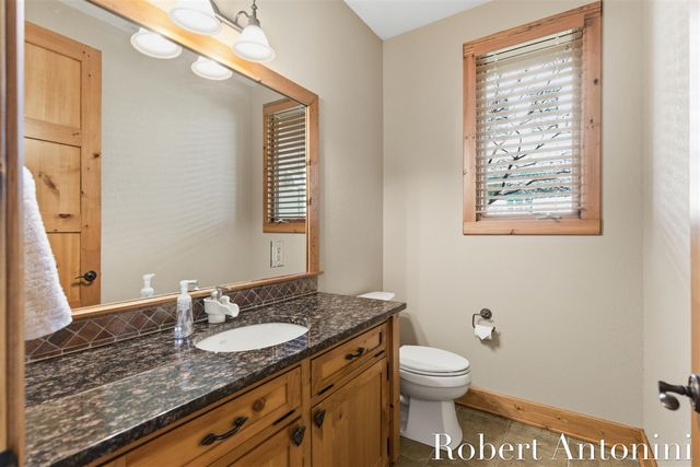 6775 Sunset Cove, Rockford, MI 49341