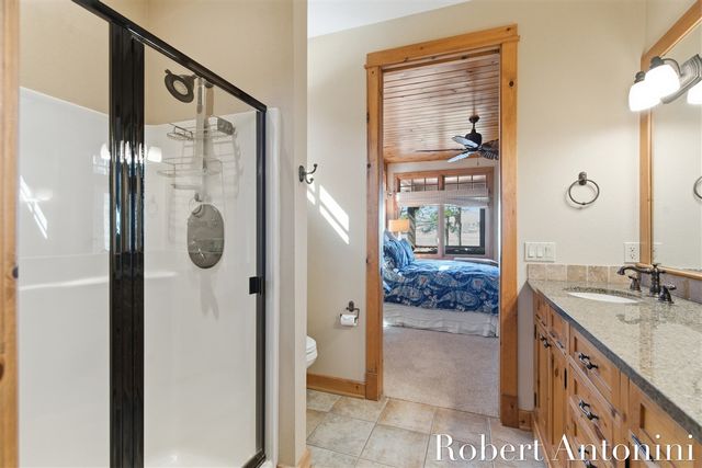 6775 Sunset Cove, Rockford, MI 49341