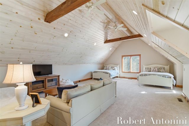 6775 Sunset Cove, Rockford, MI 49341