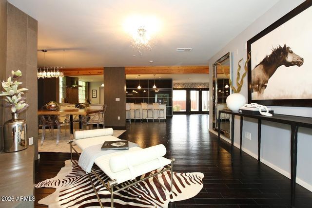 5426 N 81ST Place, Scottsdale, AZ 85250