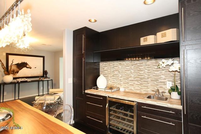 5426 N 81ST Place, Scottsdale, AZ 85250