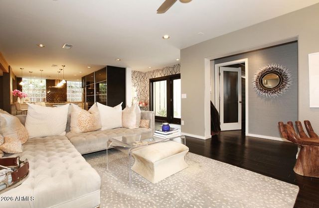 5426 N 81ST Place, Scottsdale, AZ 85250