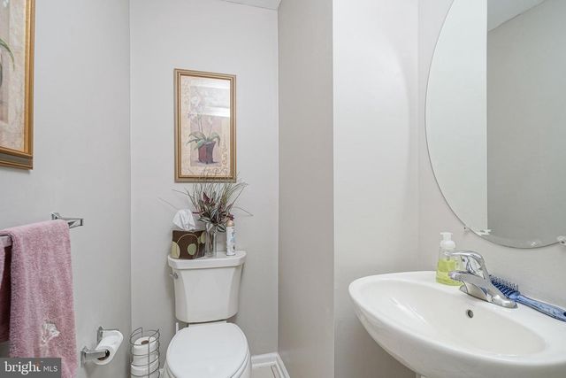 306 BRANDYWINE DR, Williamstown, NJ 08094