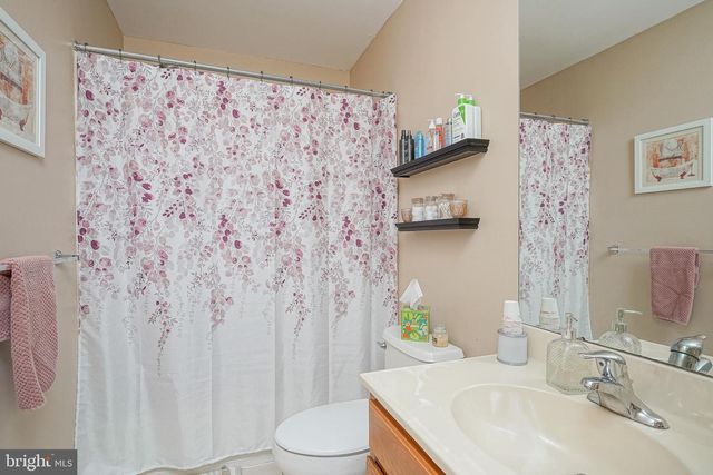 306 BRANDYWINE DR, Williamstown, NJ 08094