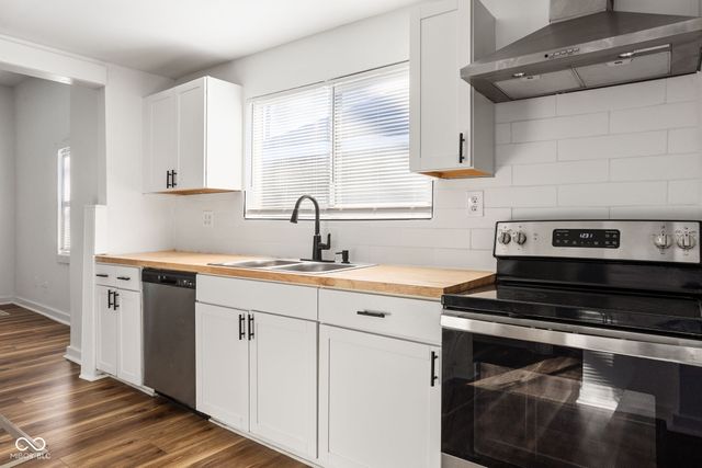 4018 Boulevard Place, Indianapolis, IN 46208