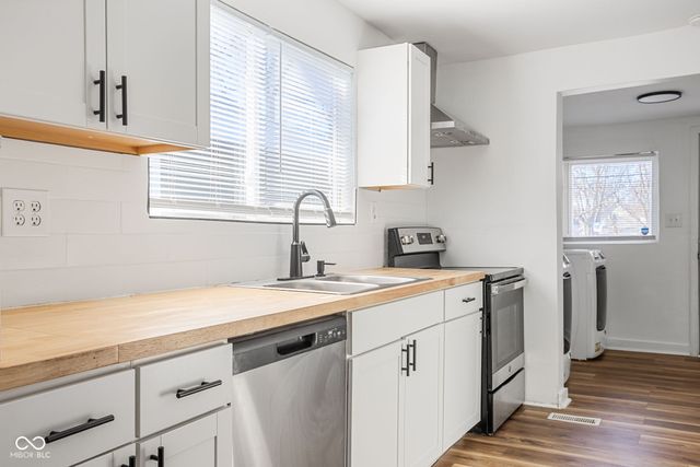 4018 Boulevard Place, Indianapolis, IN 46208