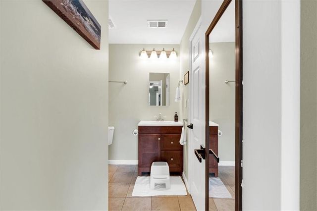 32 Baker Road SE, Cartersville, GA 30120