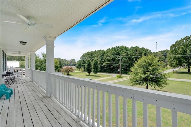 32 Baker Road SE, Cartersville, GA 30120
