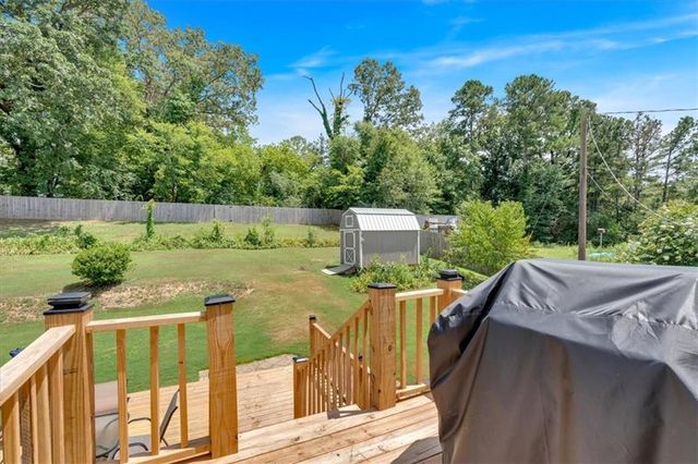 32 Baker Road SE, Cartersville, GA 30120